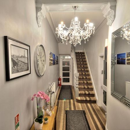 Rossall House , For Families & Couples Μπλάκπουλ Εξωτερικό φωτογραφία